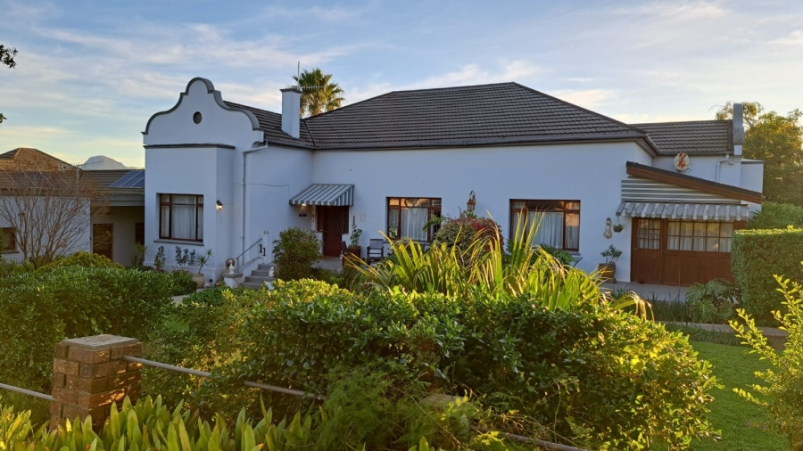 4 Bedroom Property for Sale in Caledon Western Cape